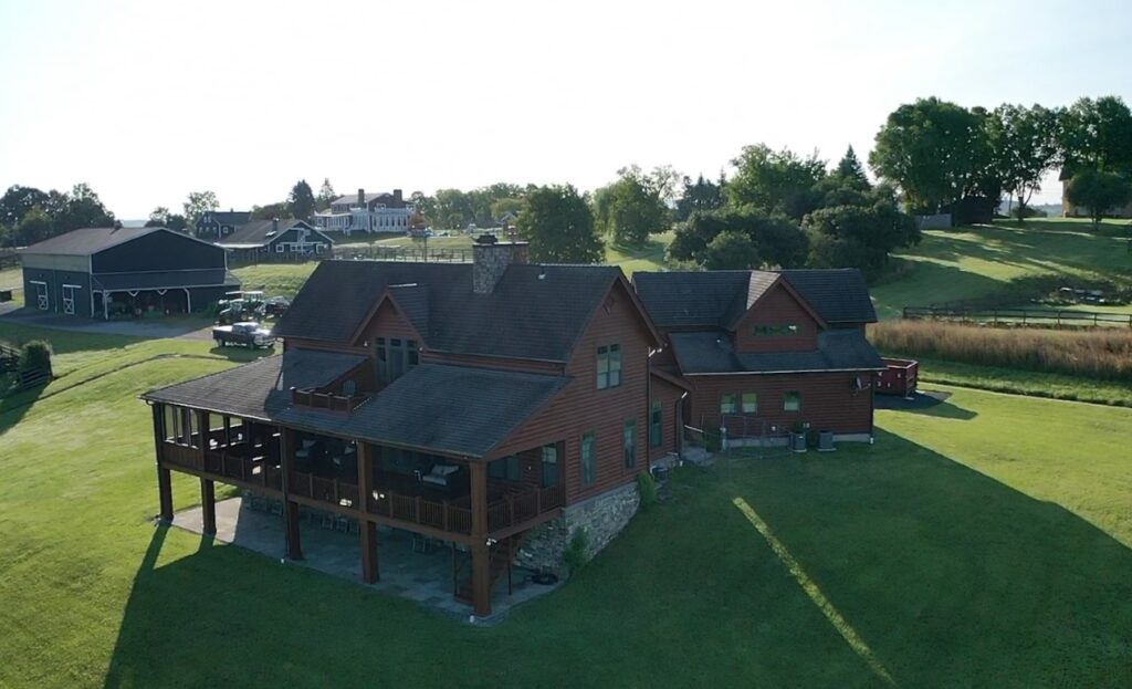 most popular roof color in Middletown